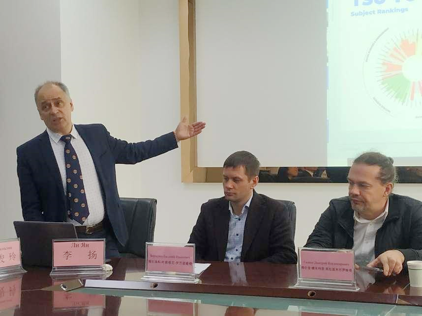 FaCi_1702601645477057831.png 1.png