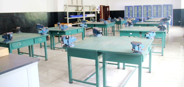 1519526453011046823.jpg 1464083116410005120.jpg