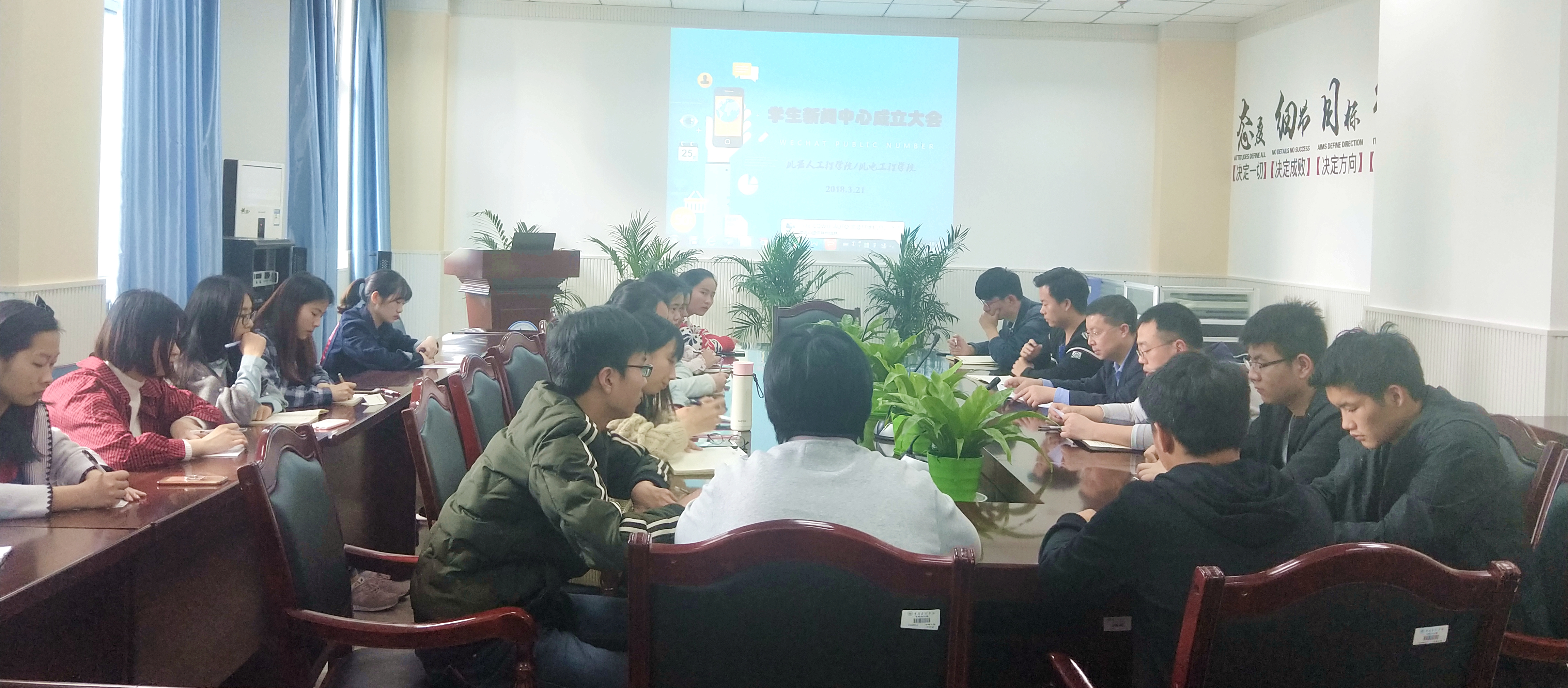 1521689229414057918.jpg QQ图片20180321224537.jpg